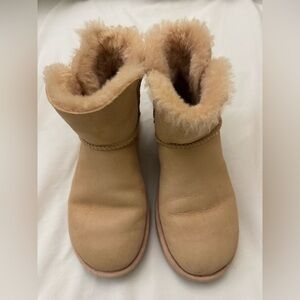 UGG Tan Shearling Winter Boots